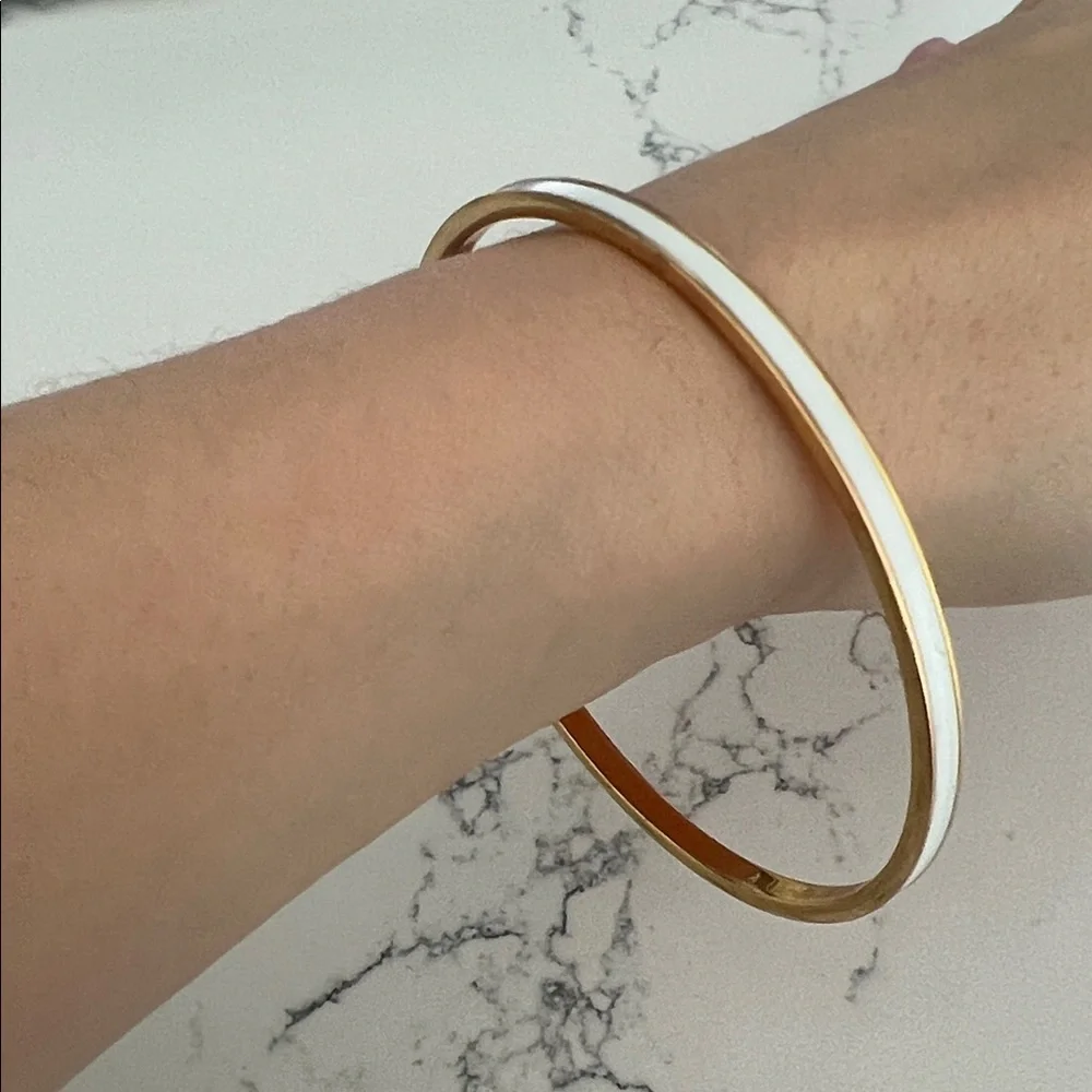Chic Gold and White Bracelet